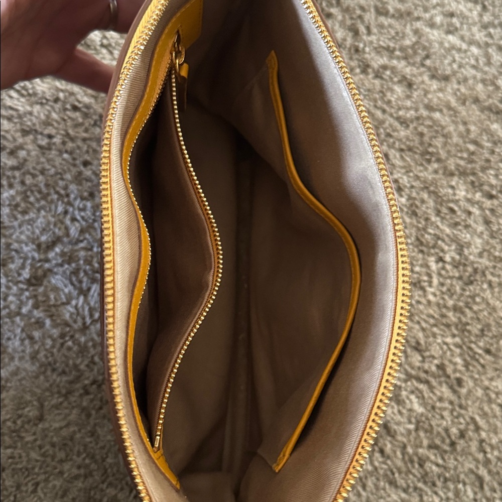 MCM Tan Leather Pouch with Logo Pattern - Picture 4 of 4